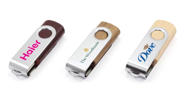 SW503: Wooden Swivel USB Drive - Image 2