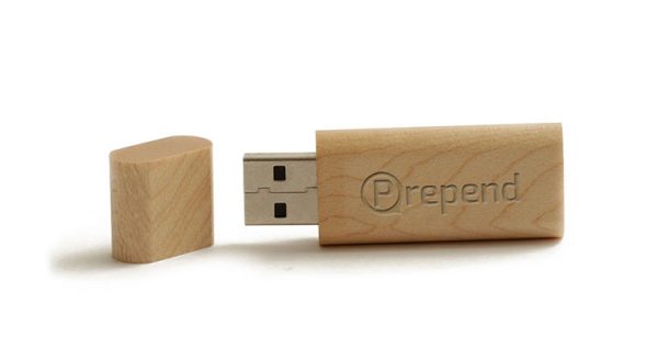 WB608: Classic Wooden USB Drive